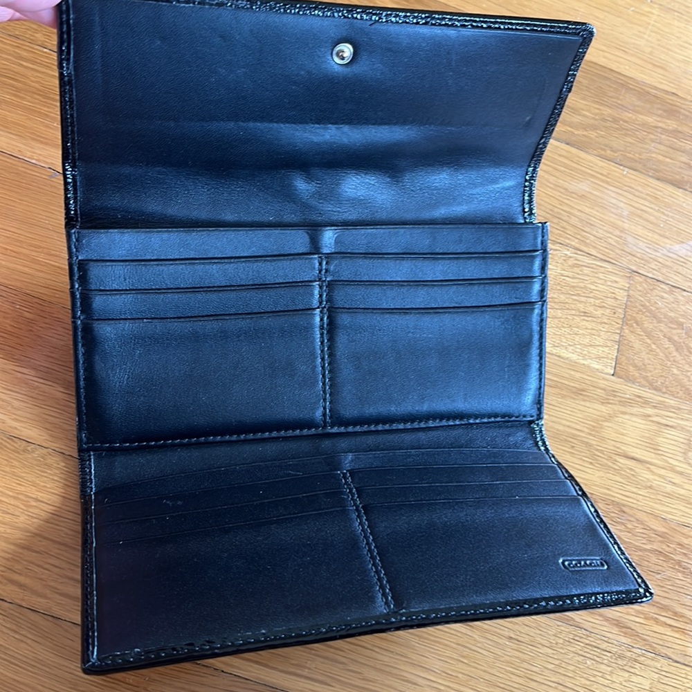 Coach Wallet - Picture 3 of 3